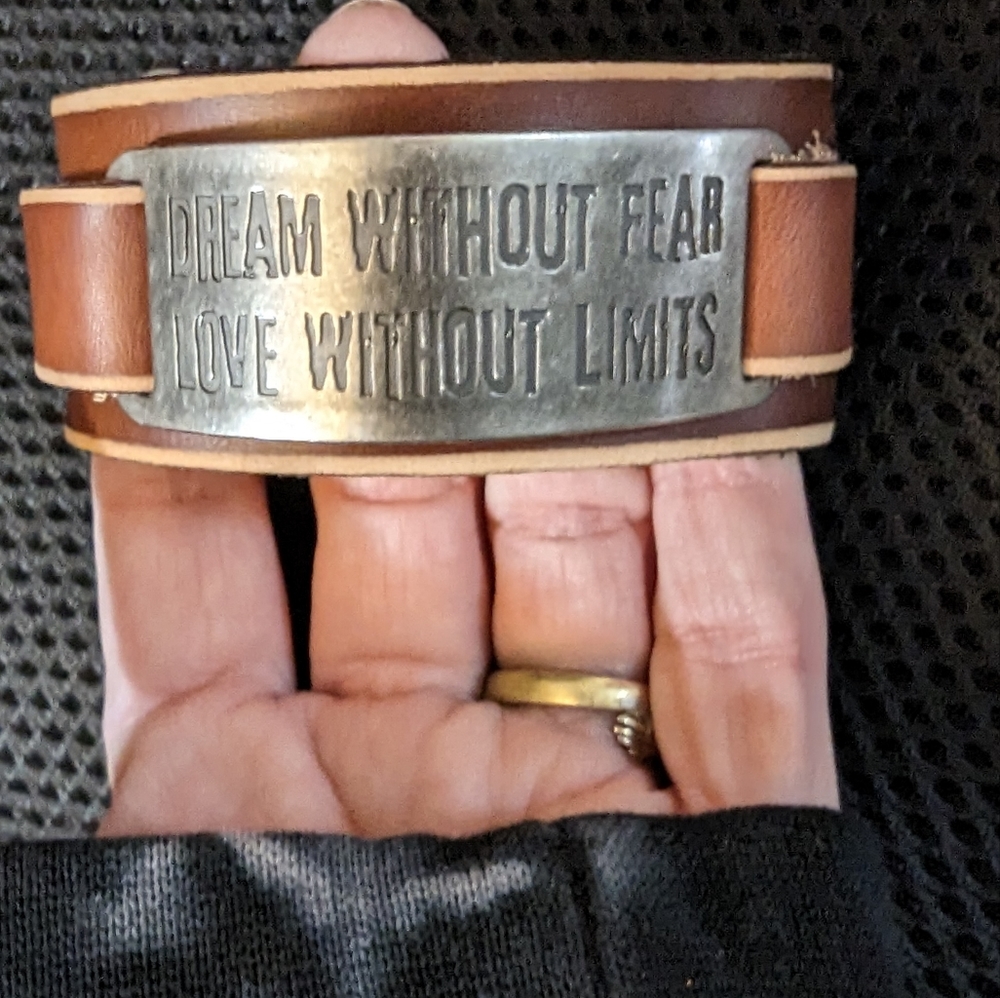 Leather cuff bracelet